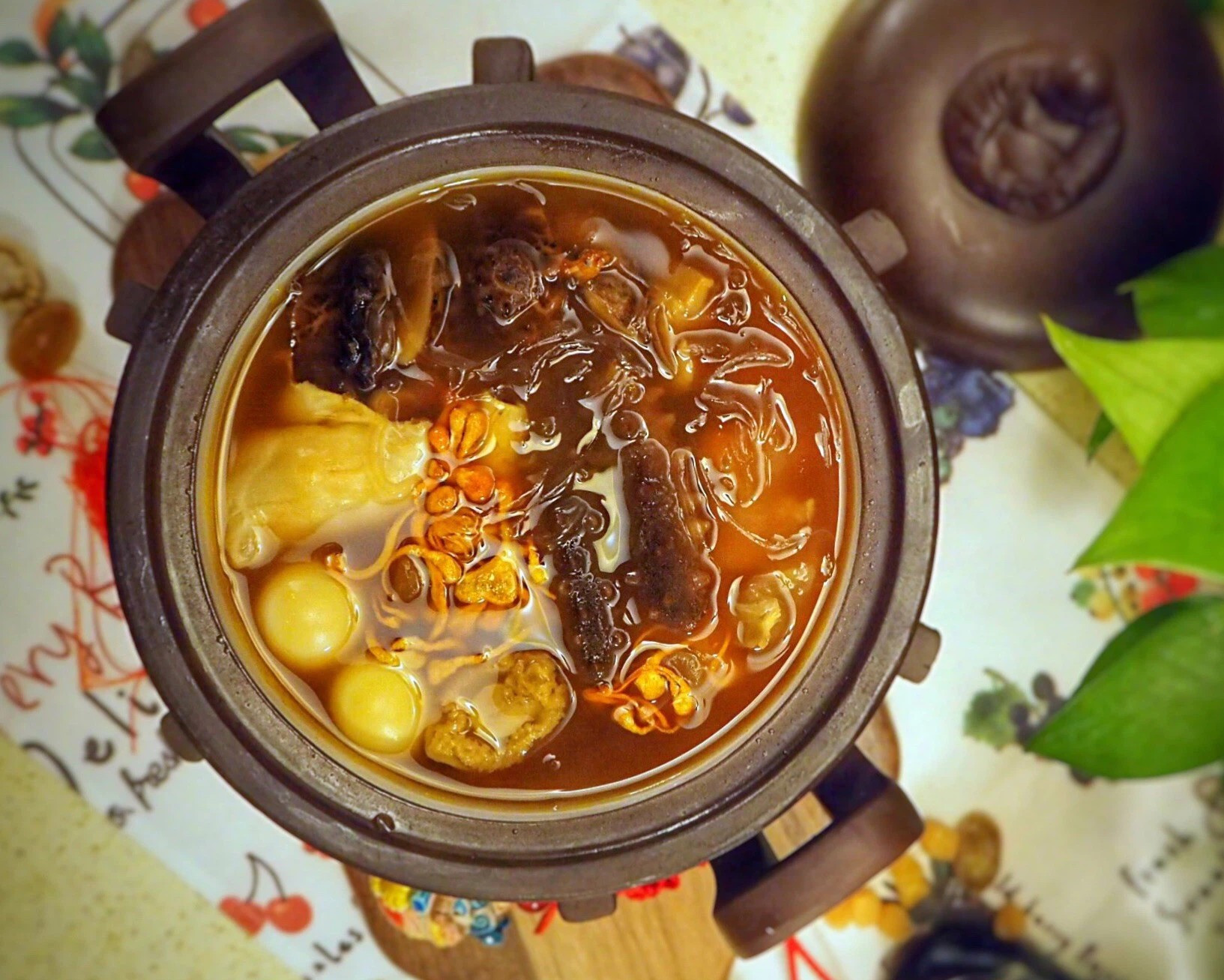 Món ăn Phật nhảy tường độc đáo